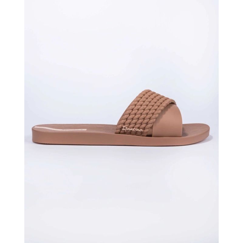 Ipanema women's flip-flops Street II fashionable comfortable brown slippers