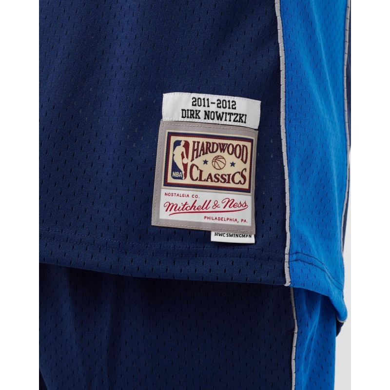 Mitchell &amp; Ness NBA Swingman Dallas Mavericks Dirk Nowitzki M T-shirt SMJY1148-DMA11DNOASBL Clothing/Lifestyle/T-shirts/Mitchell & Ness Your Sports Performance
