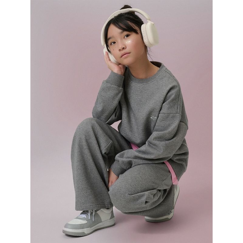 Girls' loose sweatshirt without hood 4F 4FJRSS26TSWSF2624-25M 4f