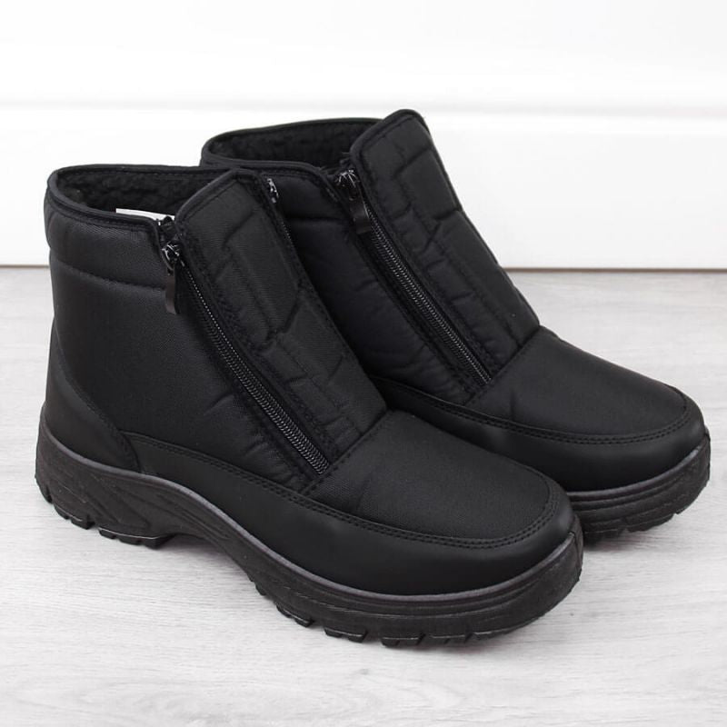 News M EVE439 black insulated snow boots Footwear/Outdoor/News Your Sports Performance