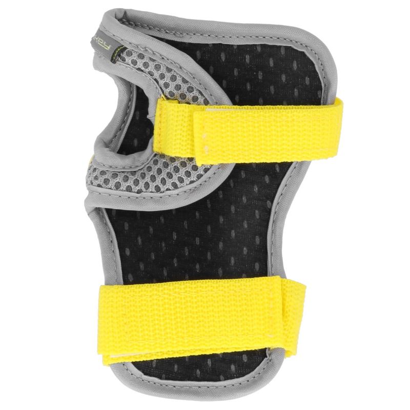 Spokey Shield Jr Protector Set 9506999000 Accessories/Protectors and knee pads Your Sports Performance