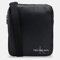 Calvin Klein Jeans Crossbody Bag Black - ZM0ZM0352-BDS Akcesoria i sprzęt koszykarski/Saszetki, nerki Your Sports Performance
