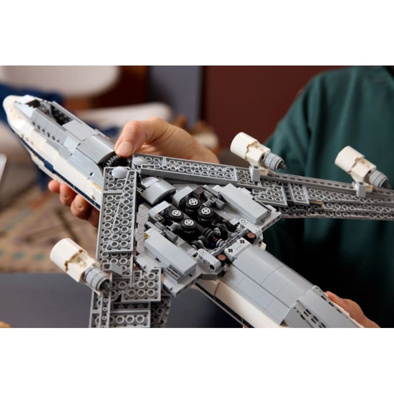 LEGO Icons 10360 Shuttle Carrier In preparation Your Sports Performance
