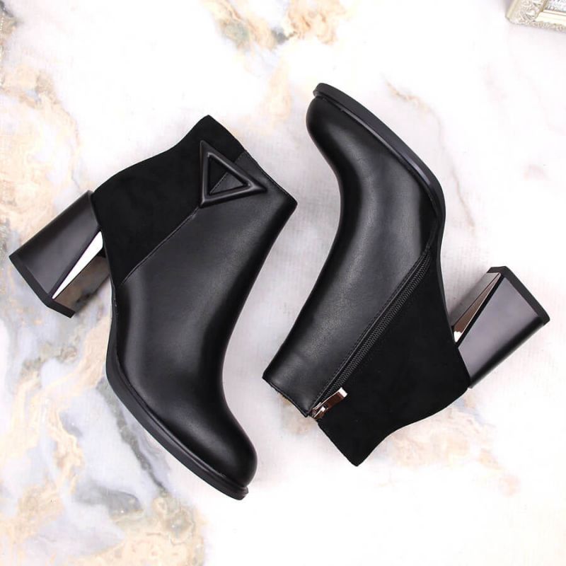 Insulated ankle boots with a decorative high heel D&amp;A S.Barski Premium Collection W OLI238 black Footwear/Outdoor/S.Barski Your Sports Performance