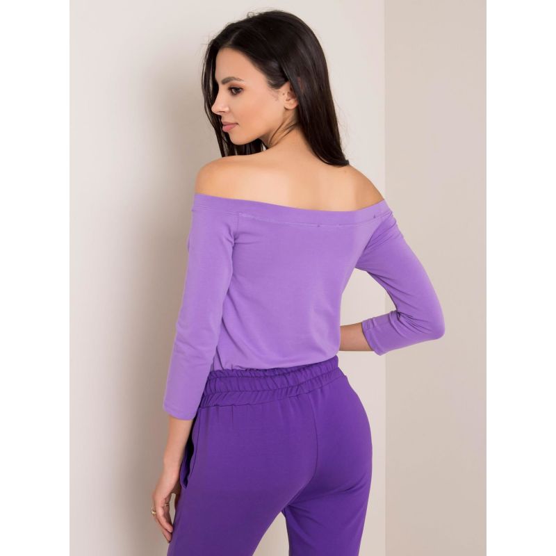 Purple off-the-shoulder blouse (RV-BZ-4692.11) In preparation Your Sports Performance