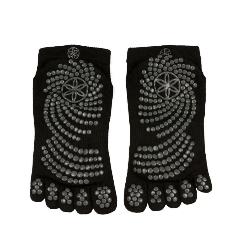 Gaiam black anti-slip socks S / M 52223 Clothing/Training/Socks Your Sports Performance
