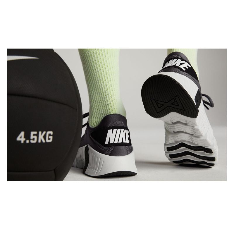 Nike Free Metcon 4 M CT3886-011 shoe Footwear/Training/Men Nike