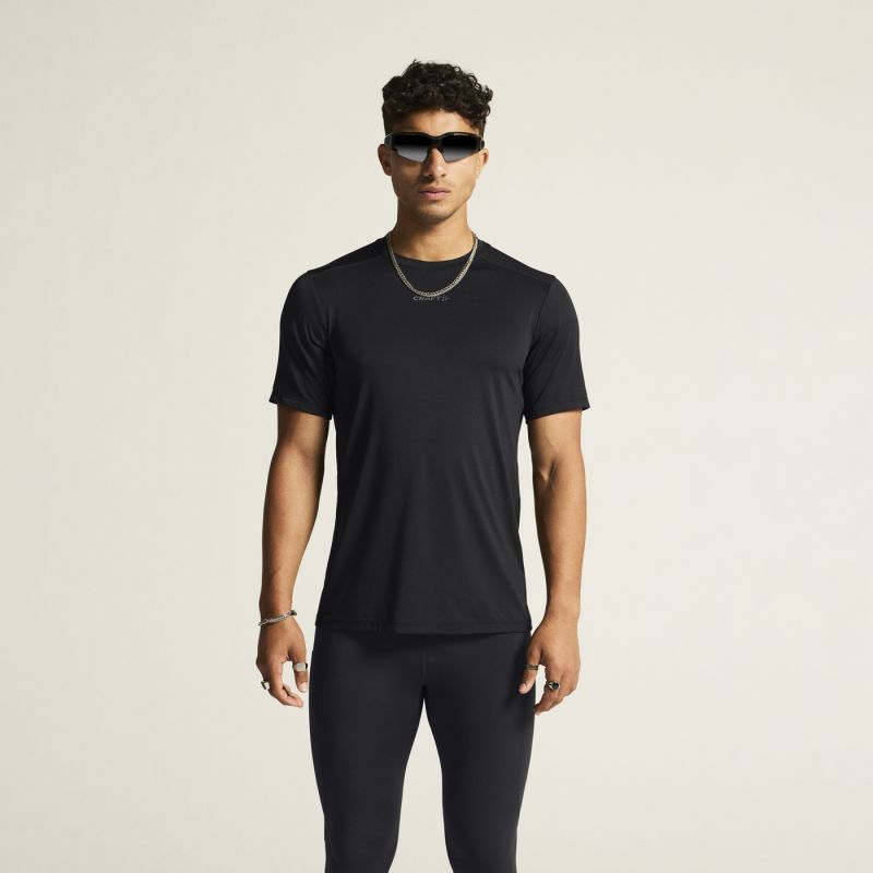 Craft Adv Essence SS Tee 2 M 92800659845 Clothing/Training/Craft Your Sports Performance