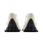 Women’s Classic New Balance 327 Lifestyle Shoes (W3271UO)