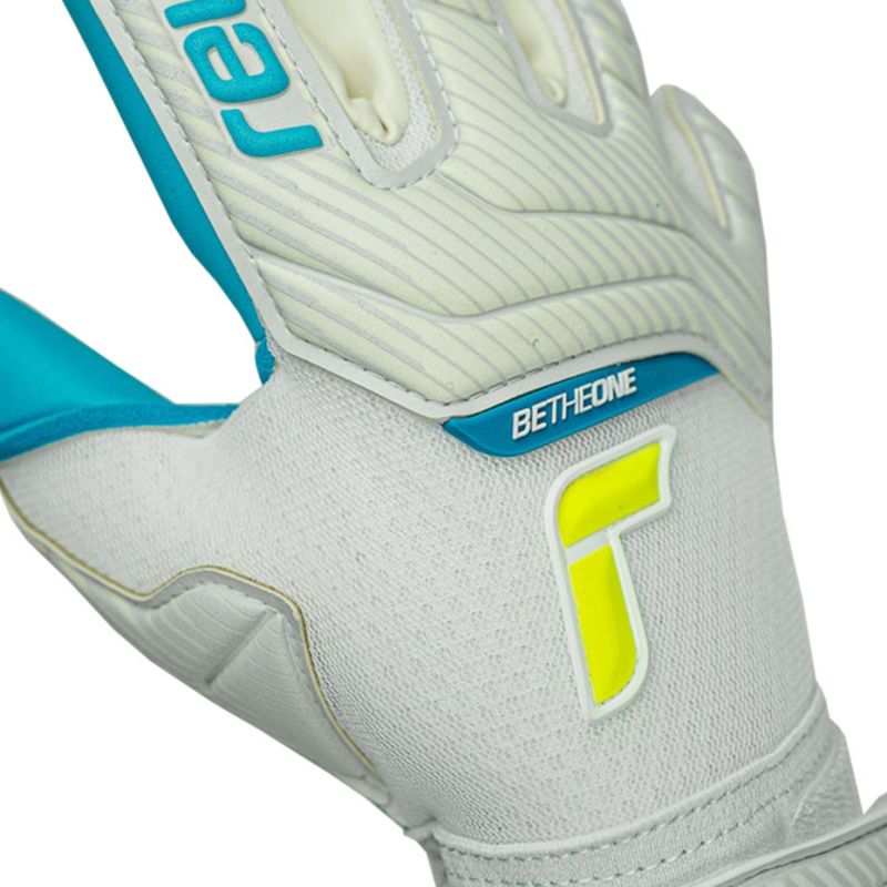 Goalkeeper gloves Reusch Attrakt Aqua M 5270439 1111 Accessories/Gloves Your Sports Performance