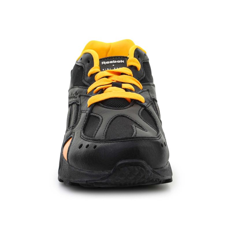 Reebok x Gigi Hadid AZTREK W AZDV6514 shoes Footwear/Lifestyle Reebok