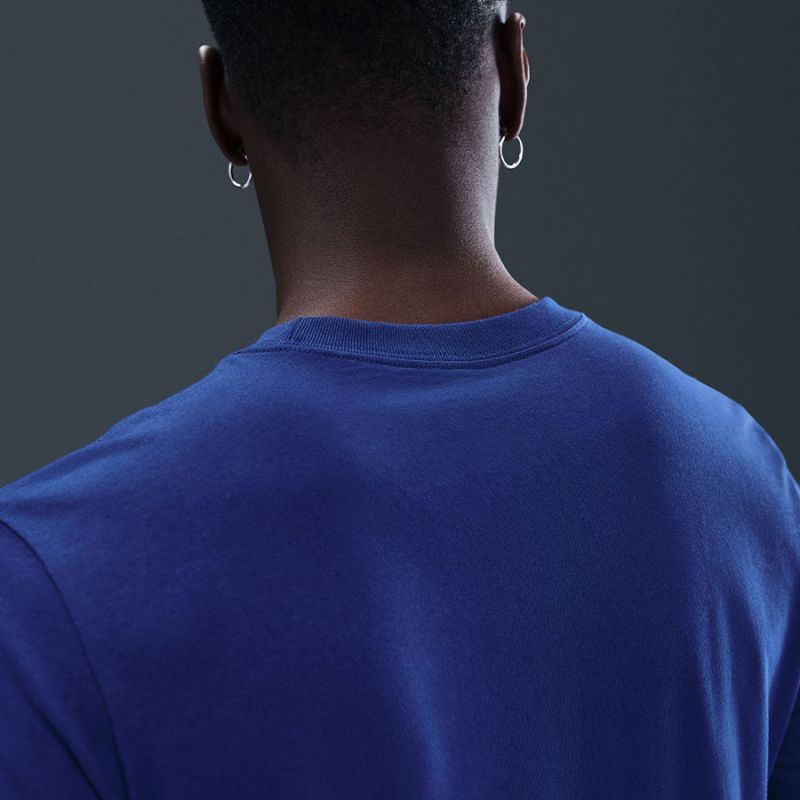 Nike FC Barcelona Crest Tee 25/26 HQ8405-455 Clothing/Football/FC Barcelona Nike