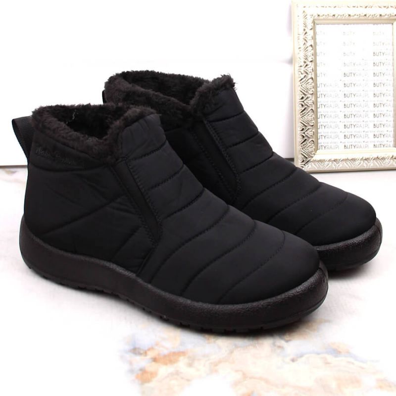 Waterproof slip-on snow boots News W EVE438A black Footwear/Outdoor/News Your Sports Performance