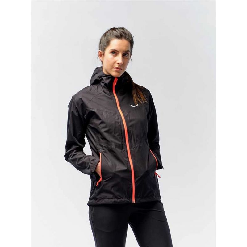Salewa Puez (Aqua 3) Ptx W Jkt 24546-0913 Clothing/Outdoor/Salewa Your Sports Performance