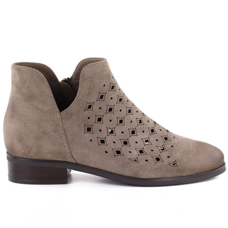 Women's suede ankle boots, openwork, dark beige, Vinceza 58626 To be categorized Your Sports Performance