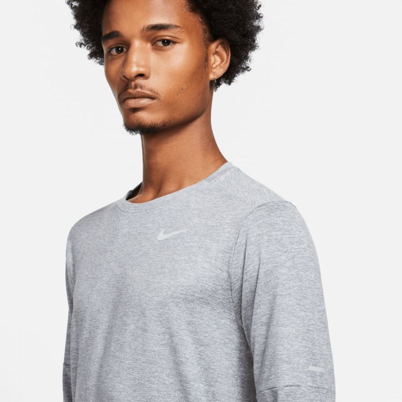 Nike Dri-Fit Running Crew M DD4754-084 Tee Clothing/Training Nike