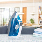 Black+Decker BXIR2200E Steam Iron (2200W; White and Blue) AGD - Produkty/Żelazka i generatory pary Your Sports Performance
