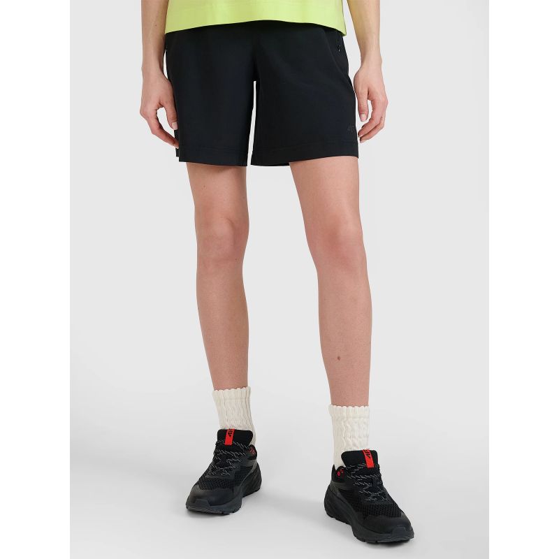 Women's beach shorts 4F 4FWSS25UBDSF131-20S *Kategoria tymczasowa Your Sports Performance