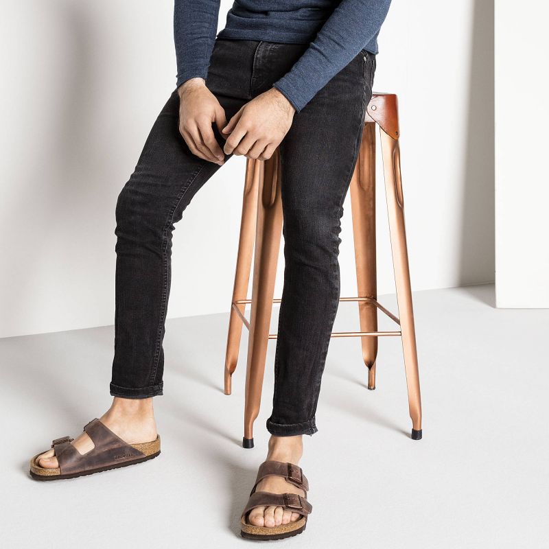 Birkenstock Arizona Soft Footbed Oiled Leather Habana Narrow Women's Slides (0452763) Footwear/Lifestyle/Brinkenstock/Klapki/chodaki Birkenstock