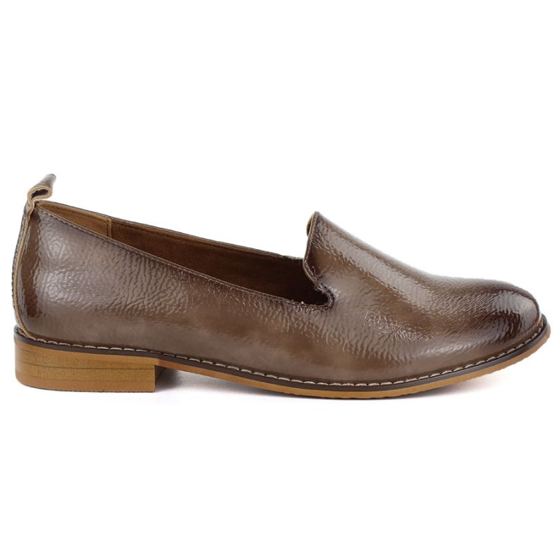 Women's patent leather shoes, beige, Potocki 19337 Potocki