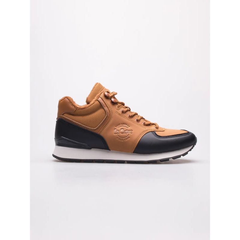 Lee Cooper M LCJ-23-31-3058M shoes Footwear/Lifestyle/Lee Cooper Your Sports Performance