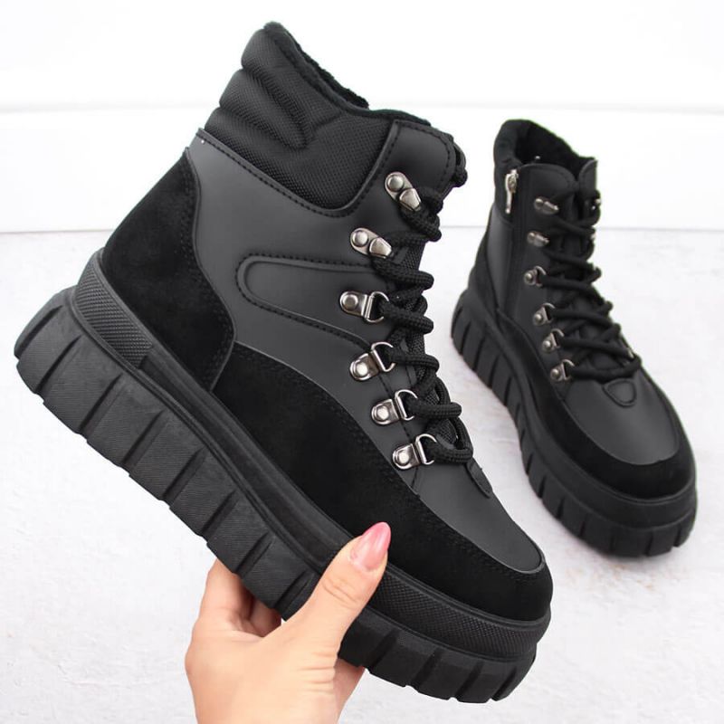 Boots on the News W EVE450A platform Footwear/Outdoor/News Your Sports Performance