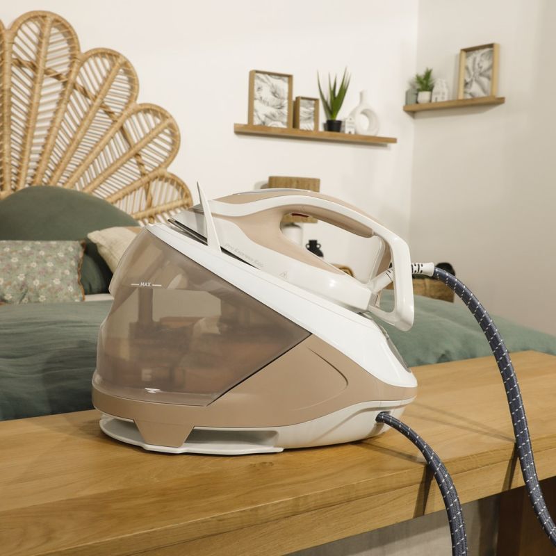 TEFAL Pro Express Vision GV9E22 steam generator AGD - Produkty/Żelazka i generatory pary Your Sports Performance