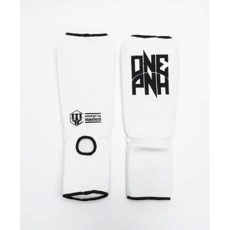 Flexible shin guards NS-B1 "ONE PUNCH" In preparation Your Sports Performance