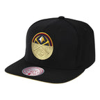 Mitchell & Ness NBA Denver Nuggets Snapback Cap - 6HSSMM19489-DNUBLCK Odzież/Czapki/Czapki z daszkiem Your Sports Performance