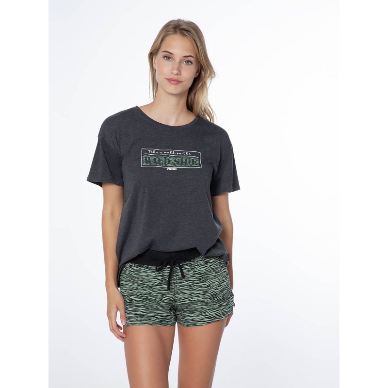 Protest PRTFLOWERY shorts (P2615621/478) In preparation Your Sports Performance