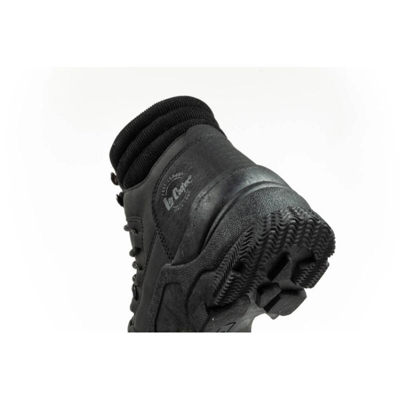 Lee Cooper W shoes LCJ-24-03-3060L Footwear/Outdoor/Lee Cooper Your Sports Performance