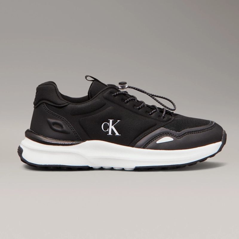 Calvin Klein women's sneakers LOW CUT LACE-UP SNEAKERS V3X9-83010-1464999 BLACK To be categorized Your Sports Performance