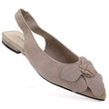Women's leather sandals with a flower, beige, Vinceza 26-66951 Vinceza