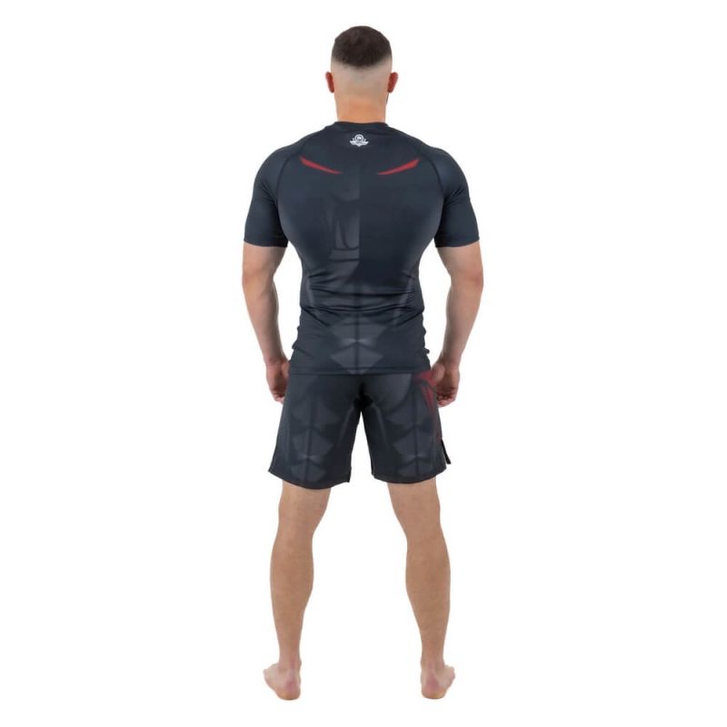 The "Snake" compression Rashguard shirt is made of DBX MORE DRY M material. ODZIEŻ - Koszulki treningowe Your Sports Performance
