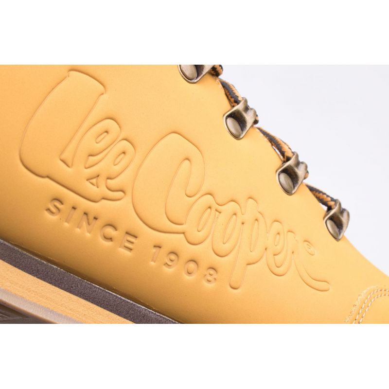 Lee Cooper M LCJ-21-01-0706M shoes Footwear/Outdoor/Lee Cooper Your Sports Performance