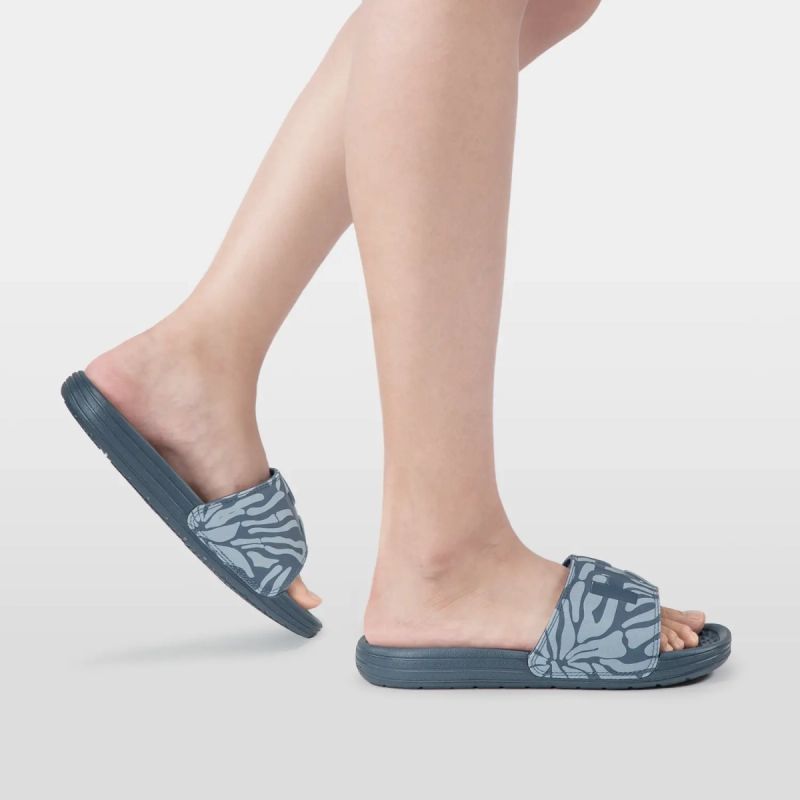 Helly Hansen women's W HH SLIDE 11715 601 flip-flops Helly Hansen