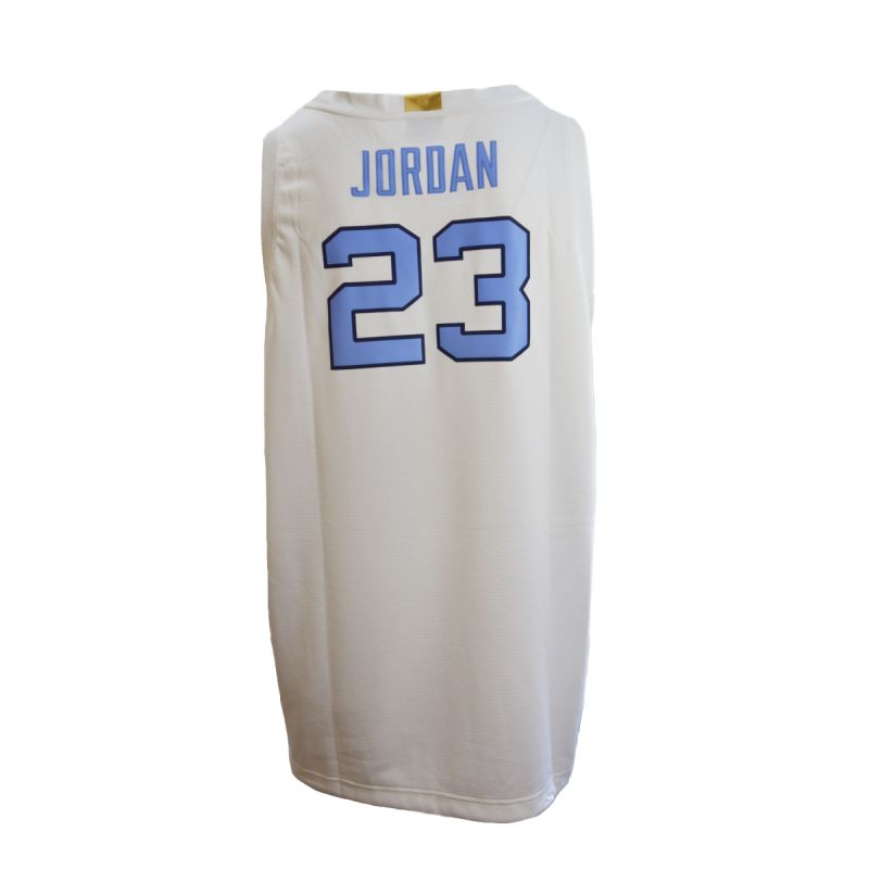 Swingman Air Jordan NCAA (UNC) Michael Jordan Jersey Replica - CN3000-100 Odzież/Odzież na co dzień Your Sports Performance