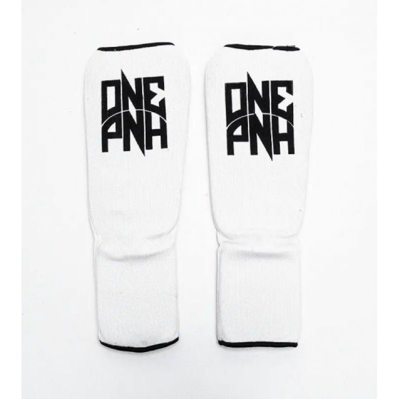 Flexible shin guards NS-B1 "ONE PUNCH" In preparation Your Sports Performance