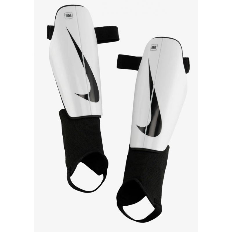 Nike Charge DX4608-100 football pads Accessories/Protectors and knee pads Nike