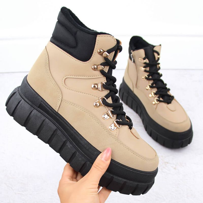 Boots on the News W EVE450B platform Footwear/Outdoor/News Your Sports Performance