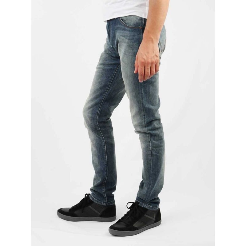 Wrangler® Larston Slim Tapered W18S0878G Clothing/Lifestyle/Trousers, shorts/Wrangler Your Sports Performance