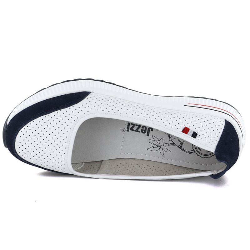 Leather ballet flats with a thick sole, openwork, white Jezzi 7815 To be categorized Your Sports Performance
