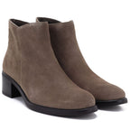 Women's leather ankle boots with a block heel, beige Sergio Leone BT-52-S