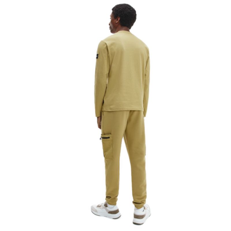 Calvin Klein Longsleeve Tech Repreve M K10K109080 sweatshirt Clothing/Lifestyle/Calvin Klein Your Sports Performance
