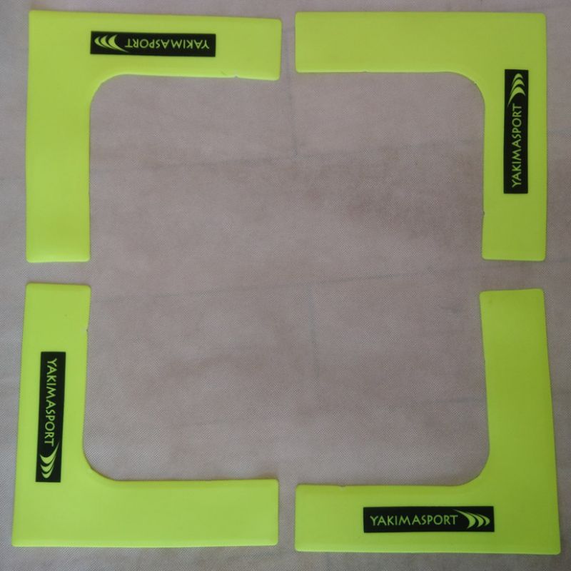 Field markers, flat corners, set of 4, Yakimasport 100327 Accessories/Training equipment Yakima