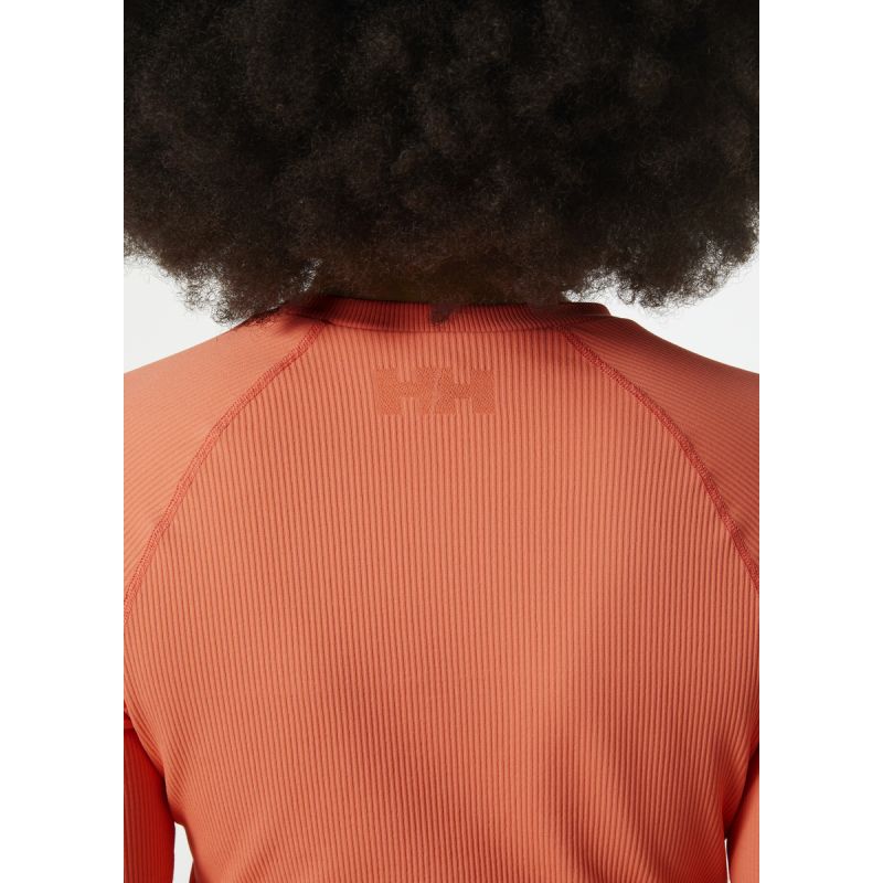 Helly Hansen Allure Seamless Crop Ls Top W 53939 284 Clothing/Training/Helly Hansen Your Sports Performance