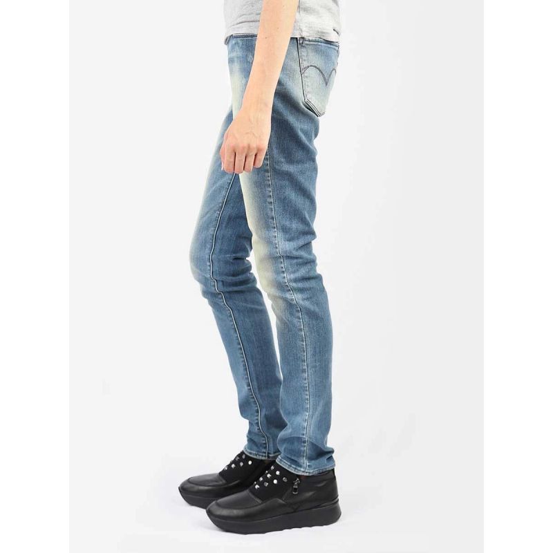 Levi's Jeans Wmn 05703-0318 In preparation Your Sports Performance