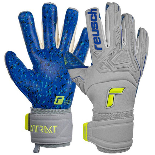 Goalkeeper gloves Reusch Attrakt Freegel Fusion Goaliator M 5270995 6006 Accessories/Gloves Your Sports Performance