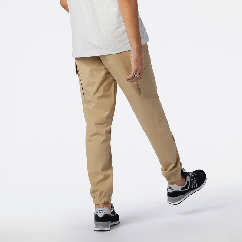 New Balance NB Athletics Woven Cargo PA INC M pants MP13501INC Clothing/Training/New Balance New Balance