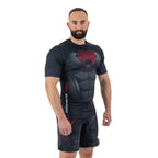 The "Snake" compression Rashguard shirt is made of DBX MORE DRY M material. ODZIEŻ - Koszulki treningowe Your Sports Performance